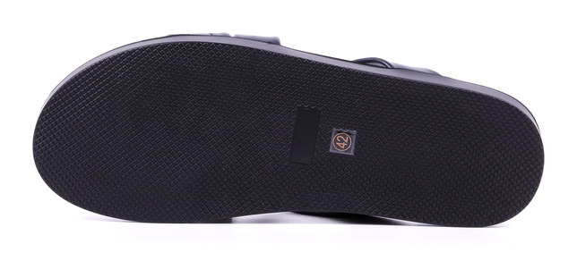 Basconi Шльопанці 00000012718 7