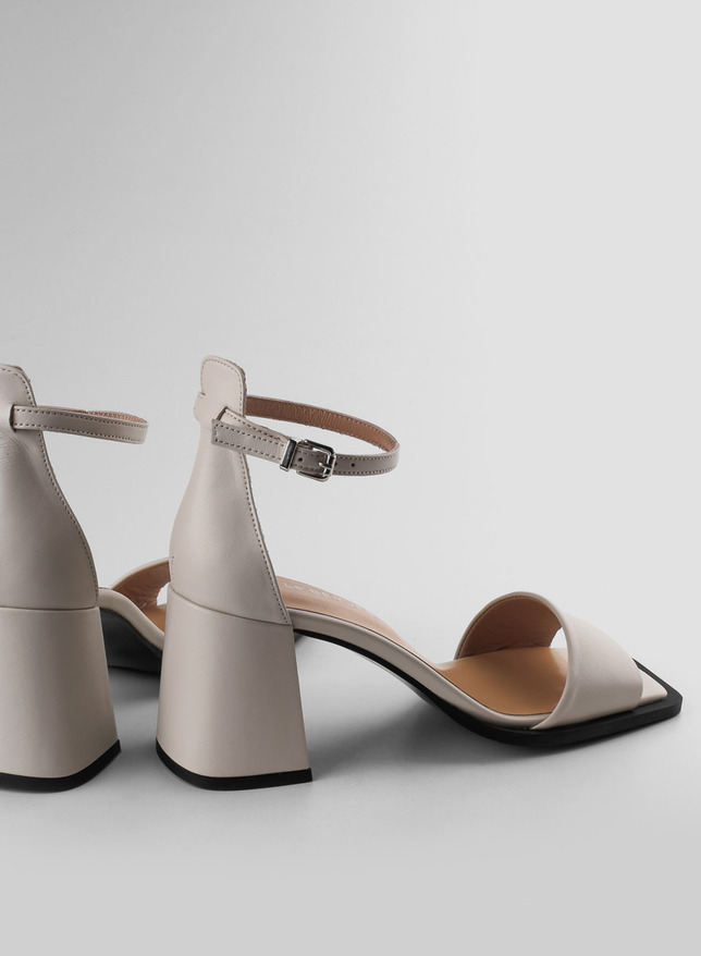 LeBERDES Босоножки 00000015963 2