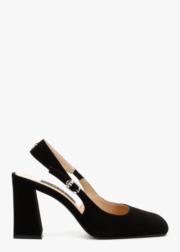 Ilvi Сабо 00000018228 1