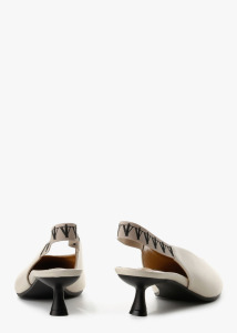 Ilvi Сабо 00000018342 5