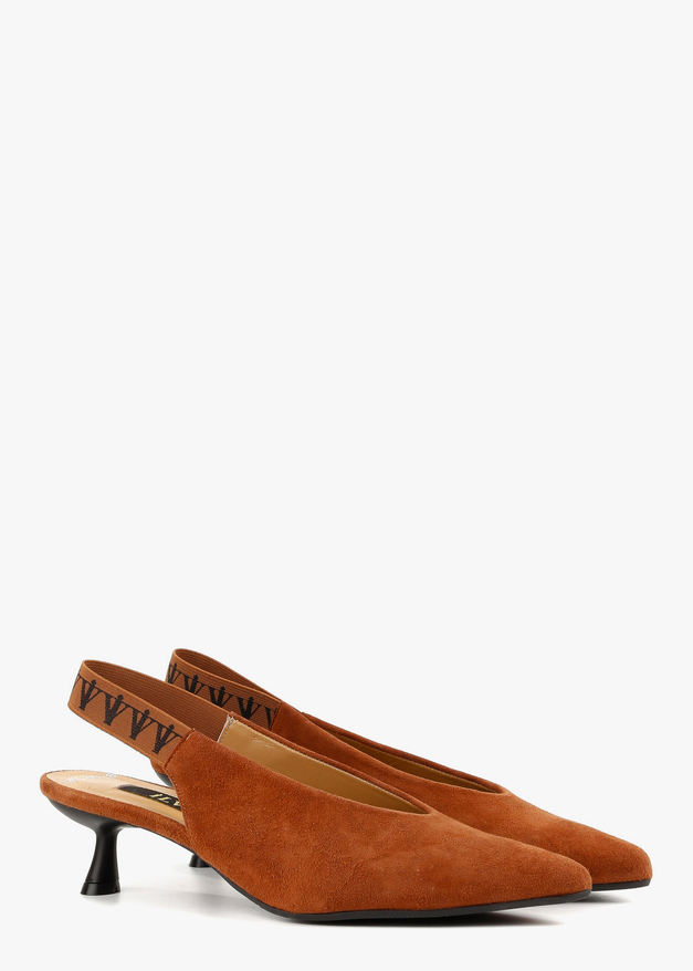 Ilvi Сабо 00000018365 1