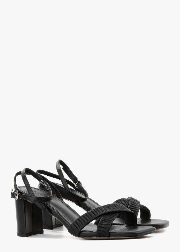 LeBERDES Босоножки 00000019378 1