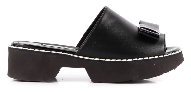 Pier Lucci Шльопанці 00000007602 4